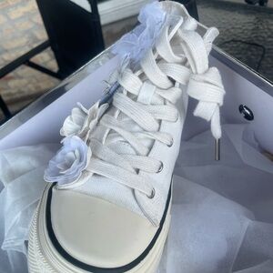 White Floral Women's Sneakers